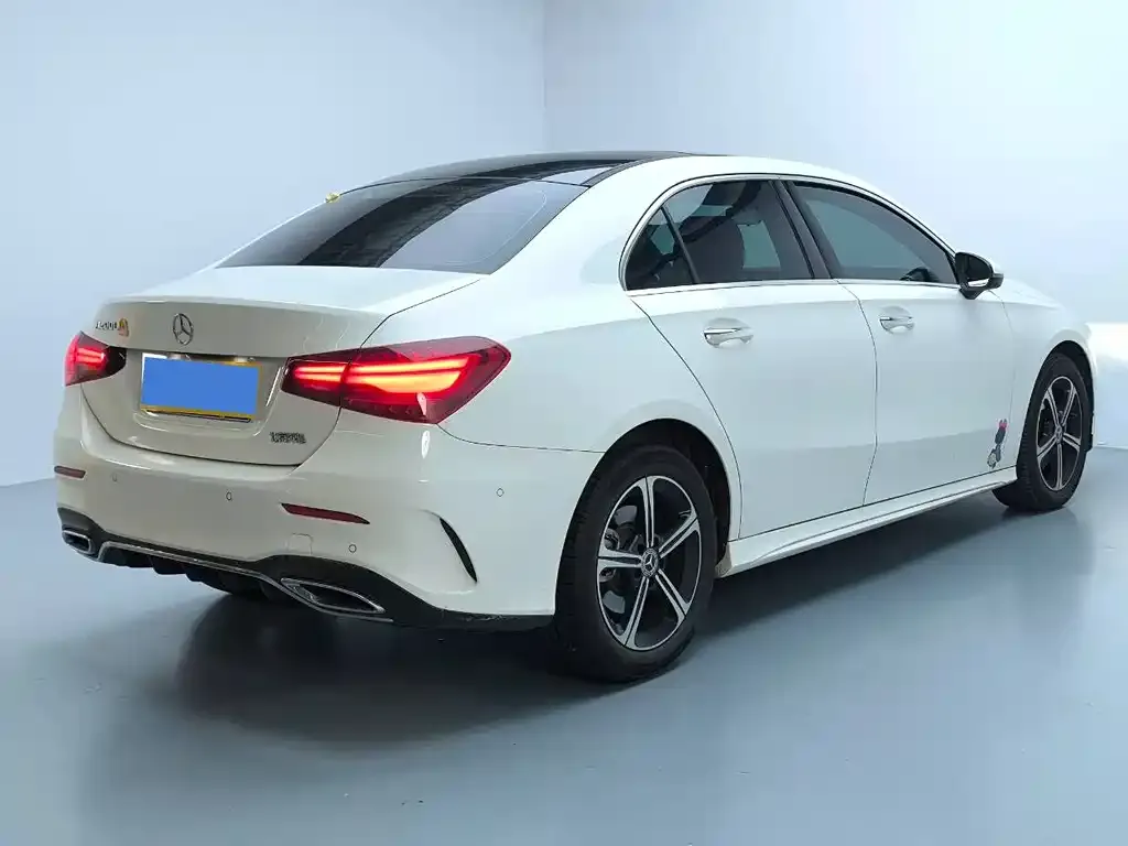 Mercedes-Benz A-Class 2024 из CN, фото 4