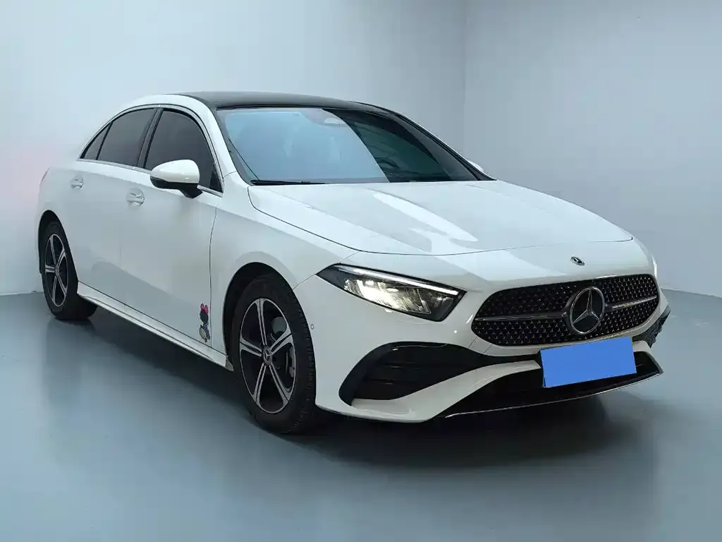 Mercedes-Benz A-Class 2024 из CN, фото 6