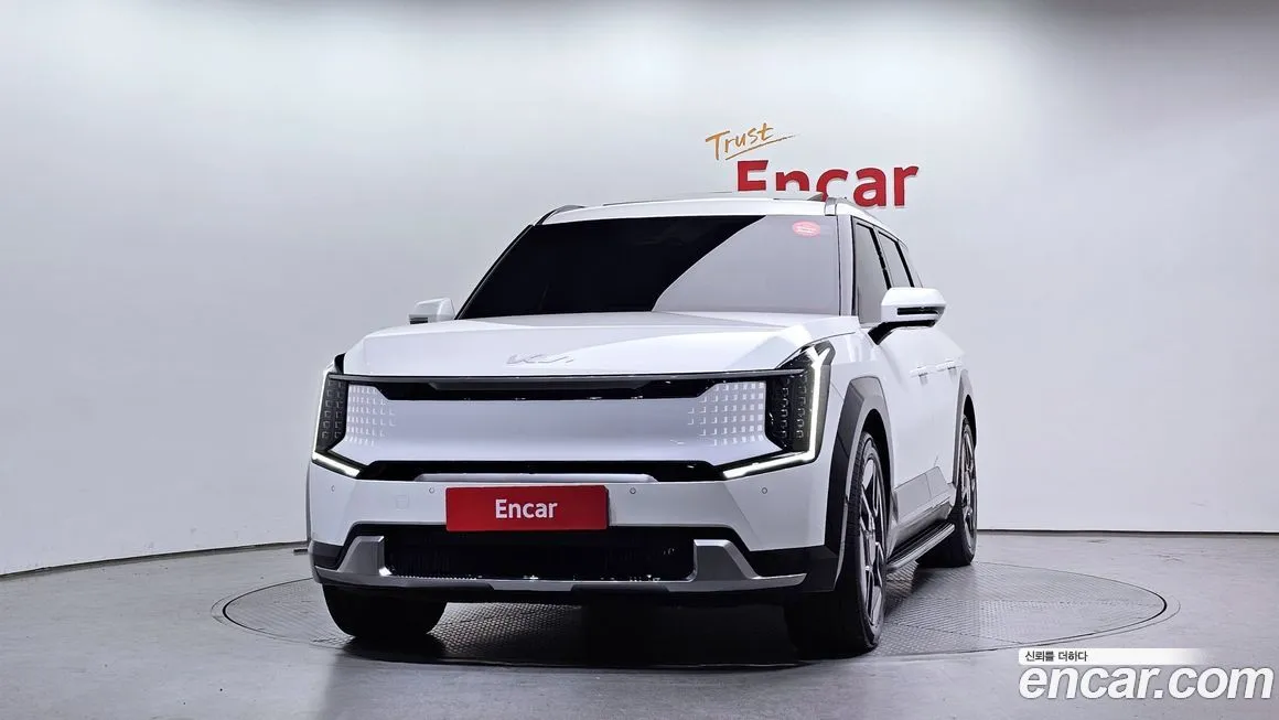 Kia EV9 — фото 3