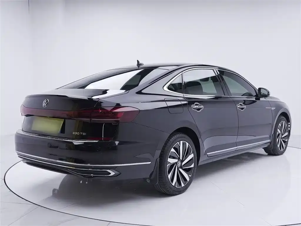 Volkswagen Passat 2024 из CN, фото 8