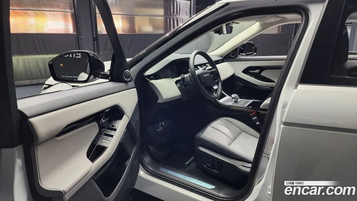 Land Rover Range Rover Evoque 2024 из KR, фото 10
