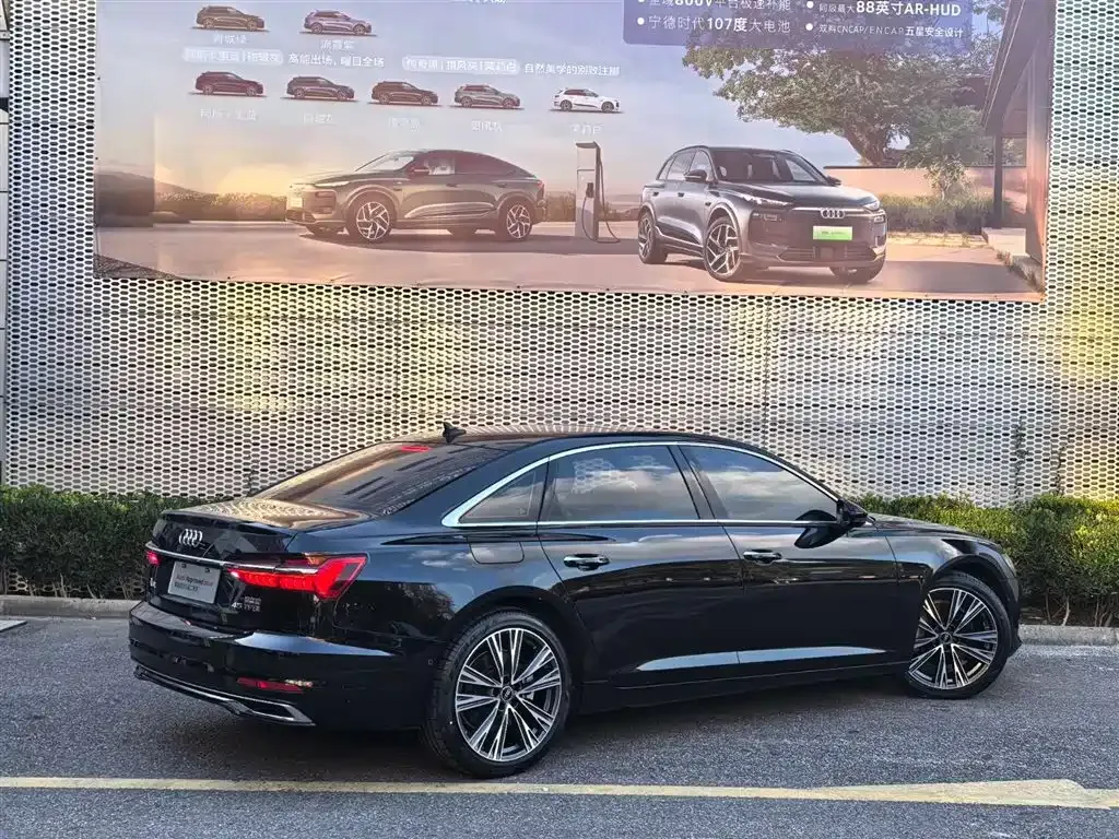 Audi A6L 2023 из CN, фото 5