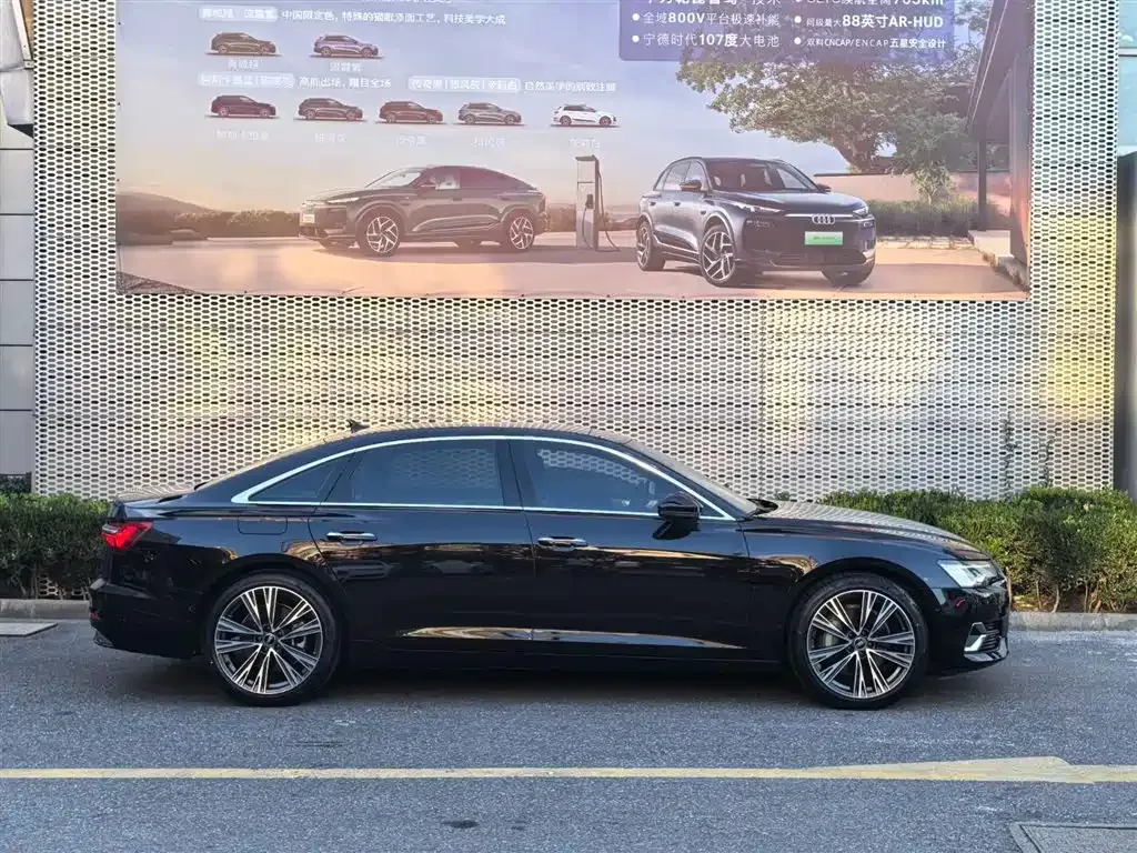 Audi A6L 2023 из CN, фото 6