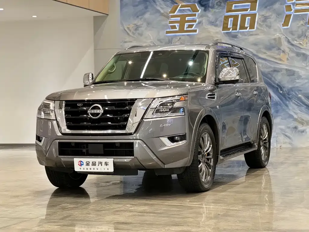 Nissan Patrol 2023 из CN, фото 1