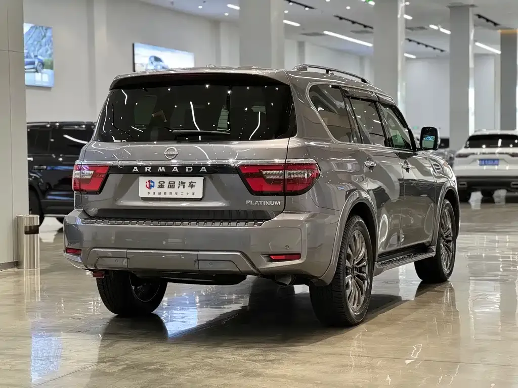Nissan Patrol 2023 из CN, фото 4