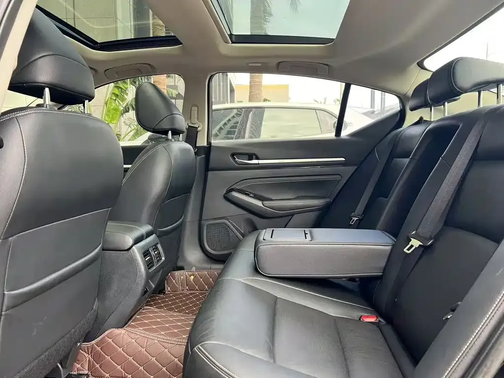 Nissan Teana 2023 из CN, фото 6