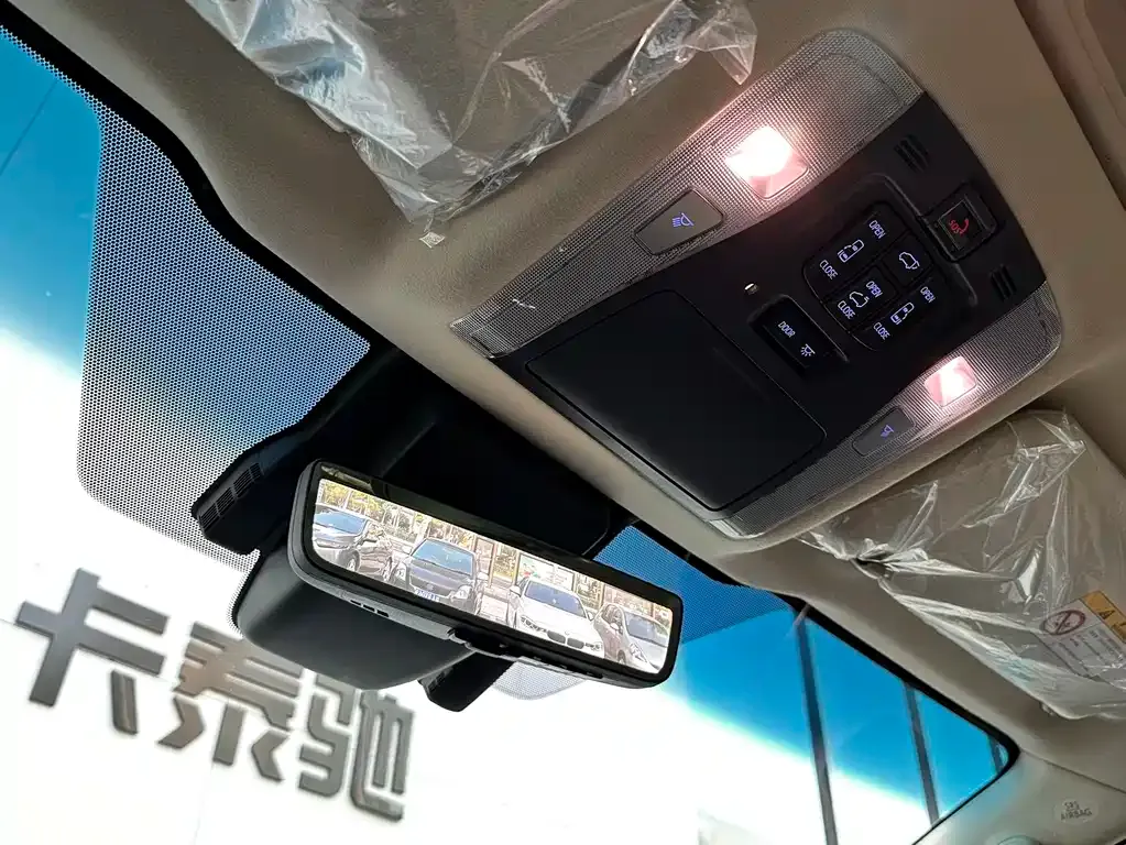 Toyota Vellfire 2022 из CN, фото 7