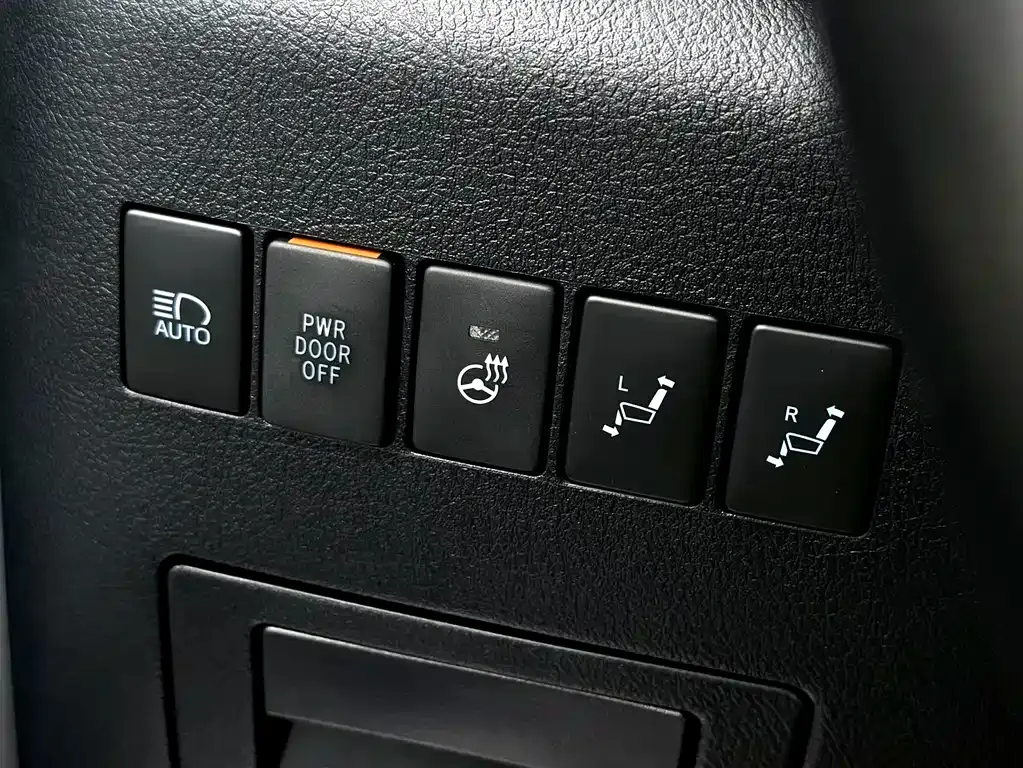 Toyota Vellfire 2022 из CN, фото 9