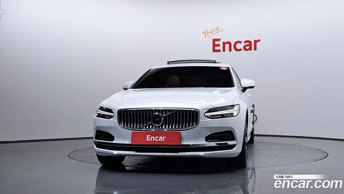 Volvo S90 — фото 3