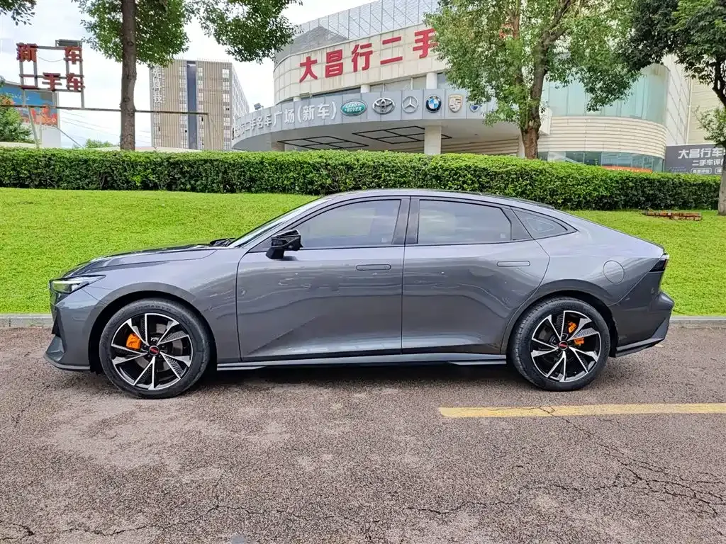 Changan UNI-V iDD 2023 из CN, фото 3