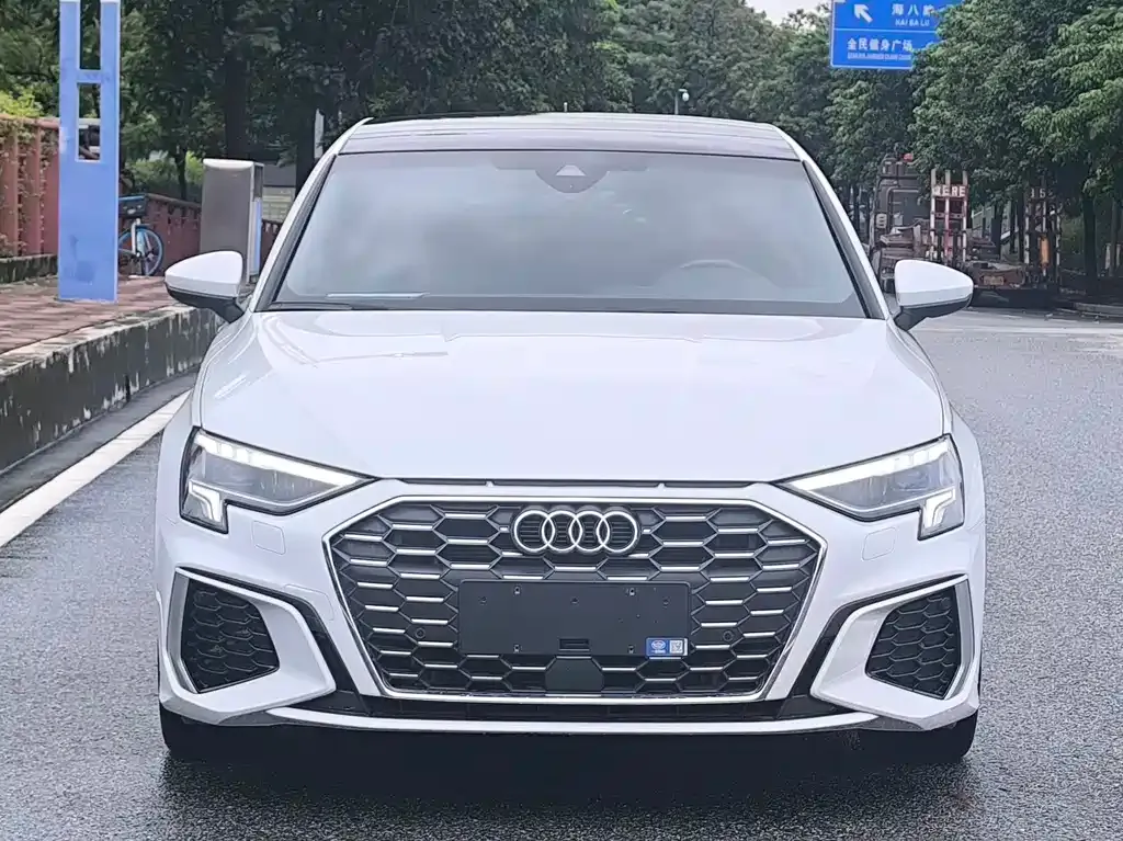 Audi A3 2022 из CN, фото 3