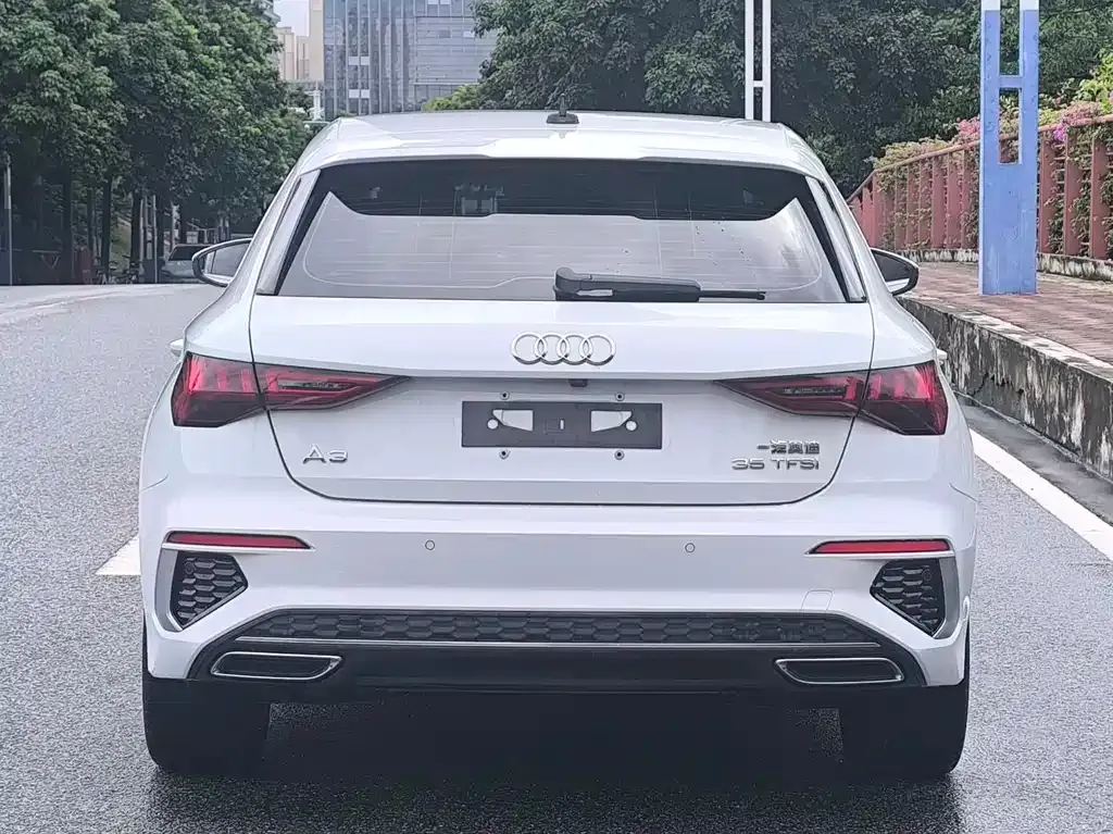 Audi A3 2022 из CN, фото 6