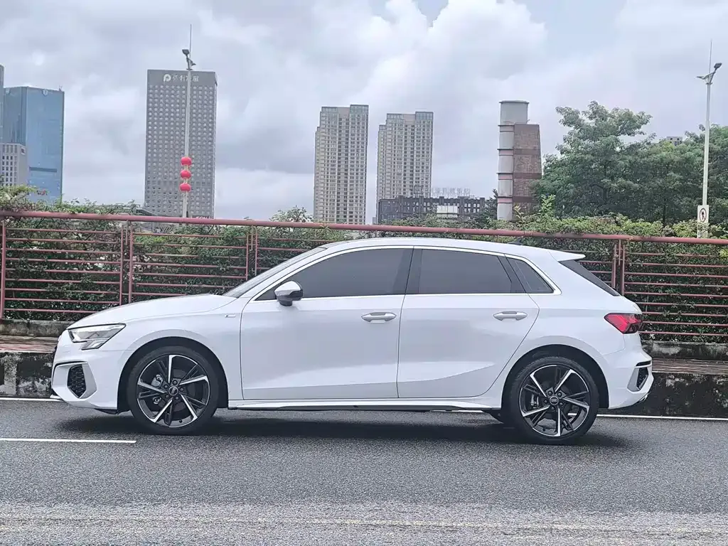 Audi A3 2022 из CN, фото 8