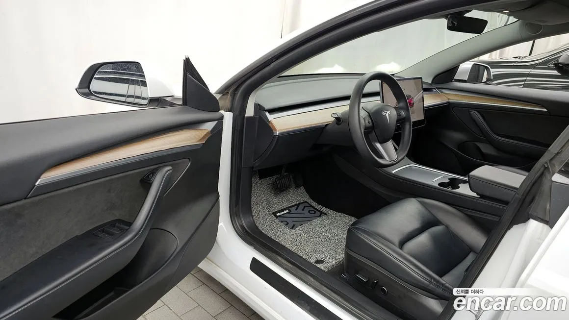 Tesla Model 3 2022 из KR, фото 10