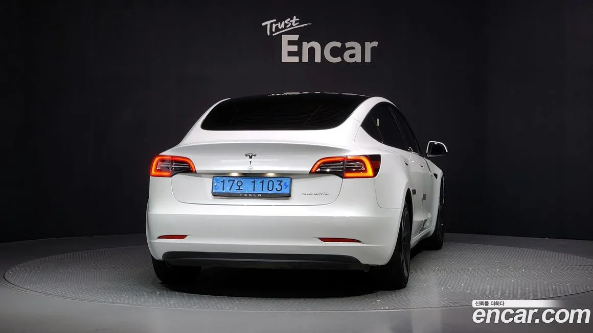 Tesla Model 3 2022 из KR, фото 4