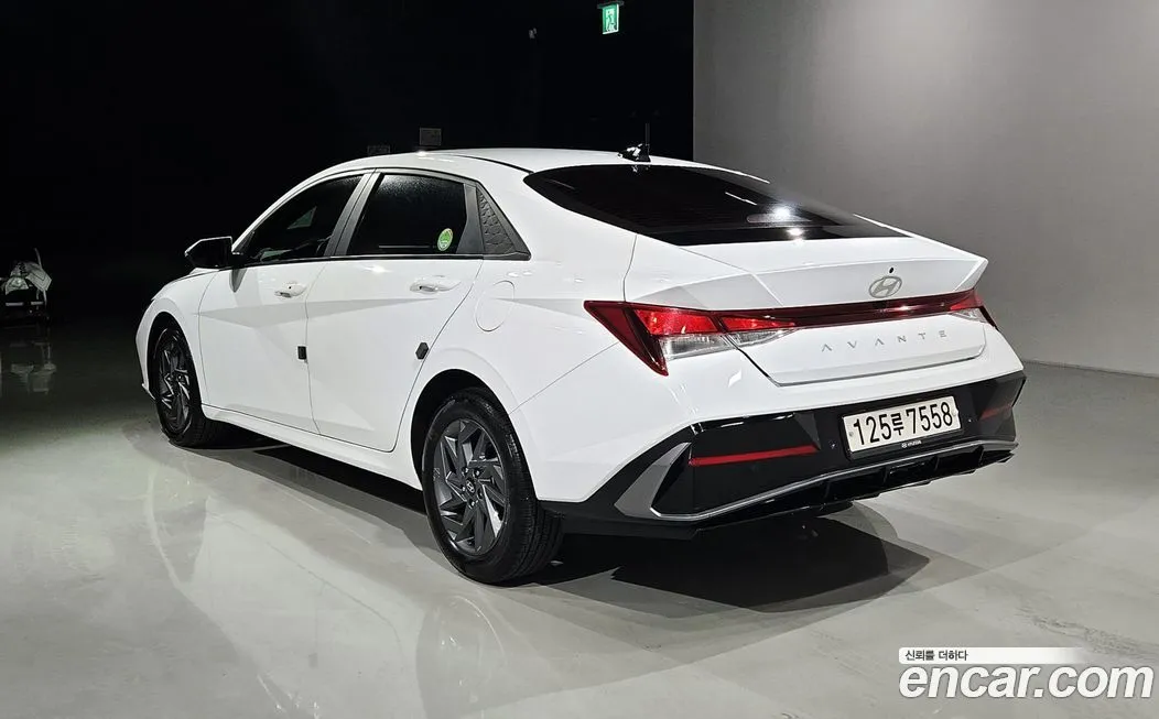 Hyundai AVANTE — фото 6