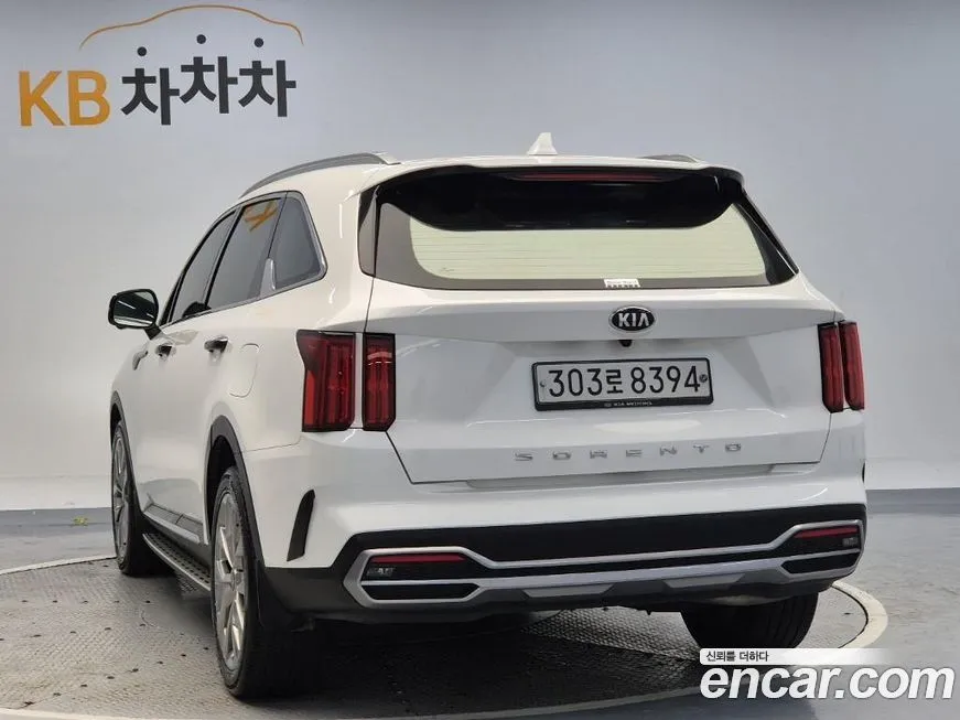 Kia Sorento — фото 4