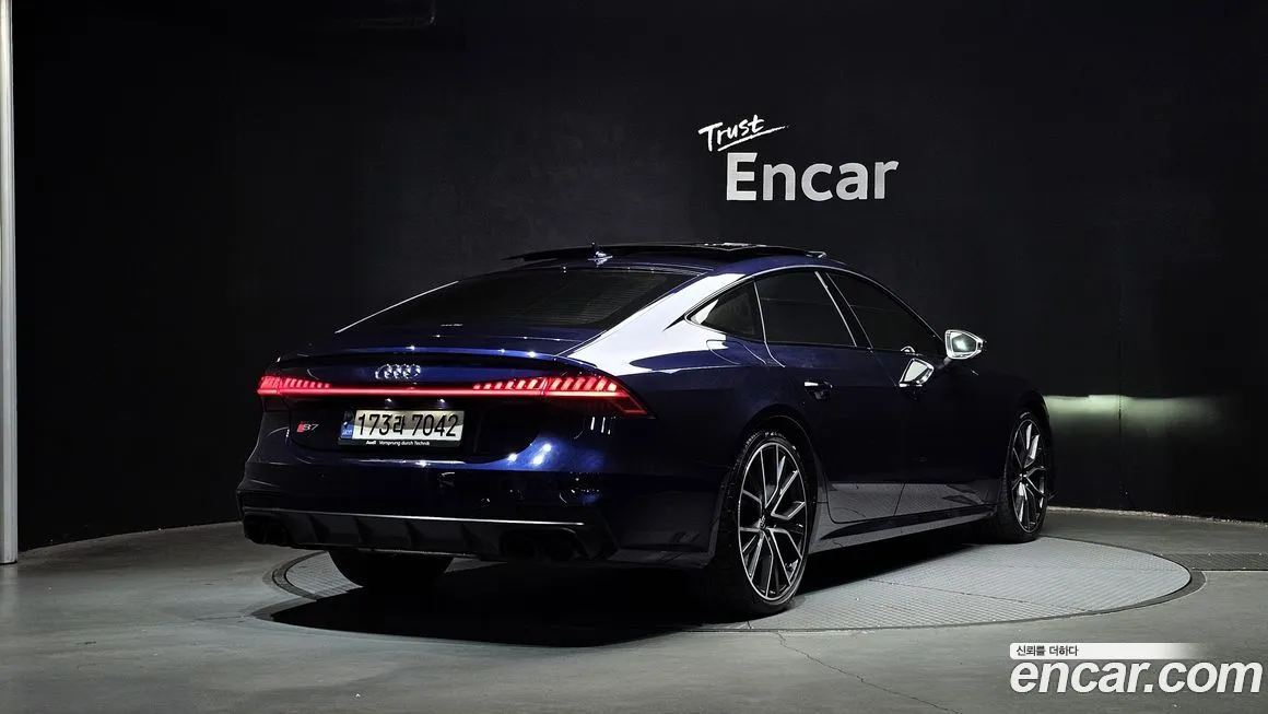 Audi S7 2021 из KR, фото 2