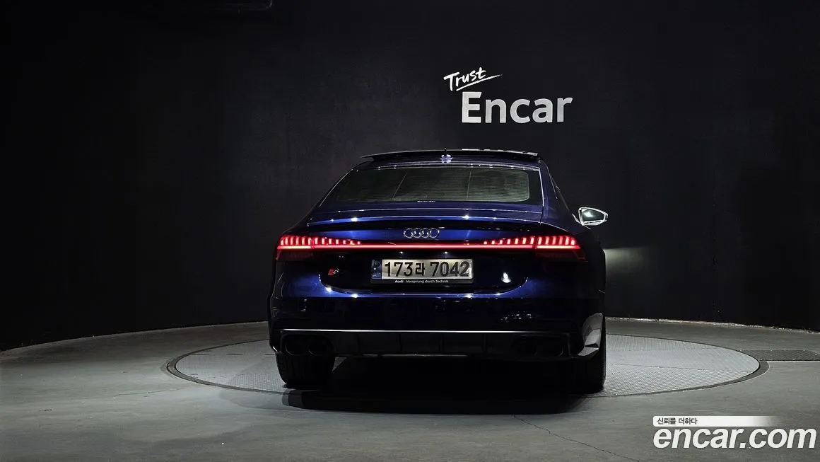 Audi S7 2021 из KR, фото 4