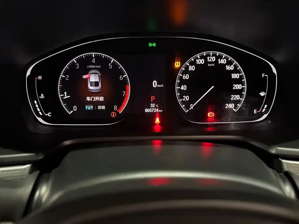 Honda Accord 2022 из CN, фото 8