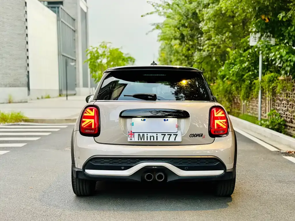 MINI Cooper (3-door) 2023 из CN, фото 5