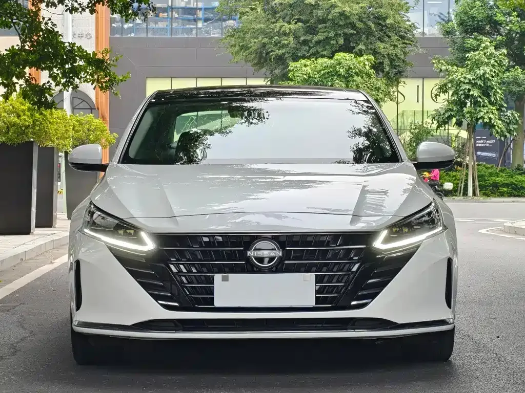 Nissan Teana 2023 из CN, фото 2