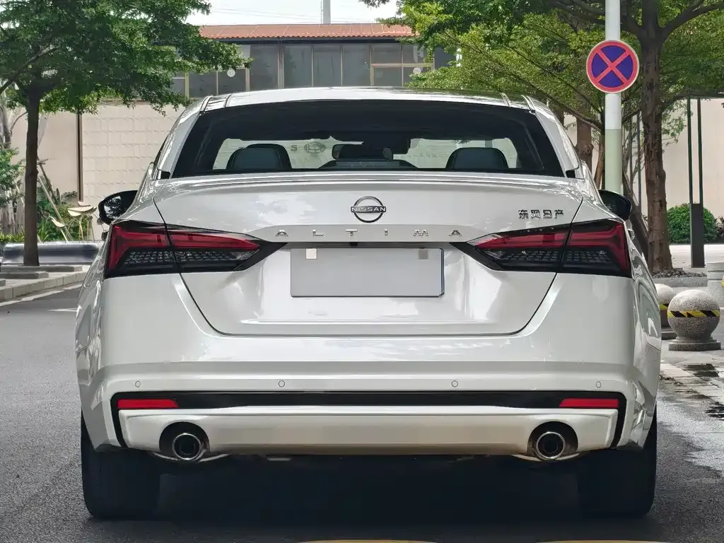 Nissan Teana 2023 из CN, фото 5
