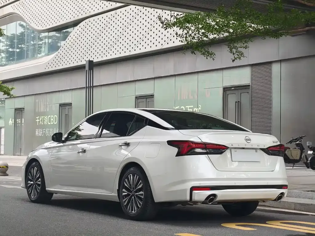 Nissan Teana 2023 из CN, фото 6