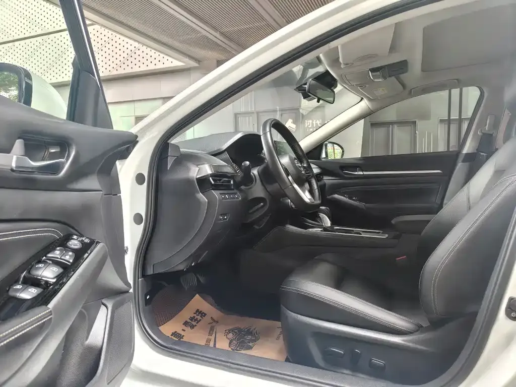 Nissan Teana 2023 из CN, фото 8