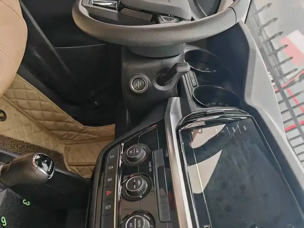 Skoda Kamiq 2021 из CN, фото 9