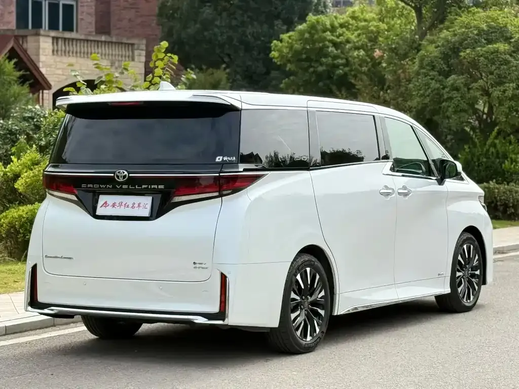 Toyota Vellfire 2025 из CN, фото 5
