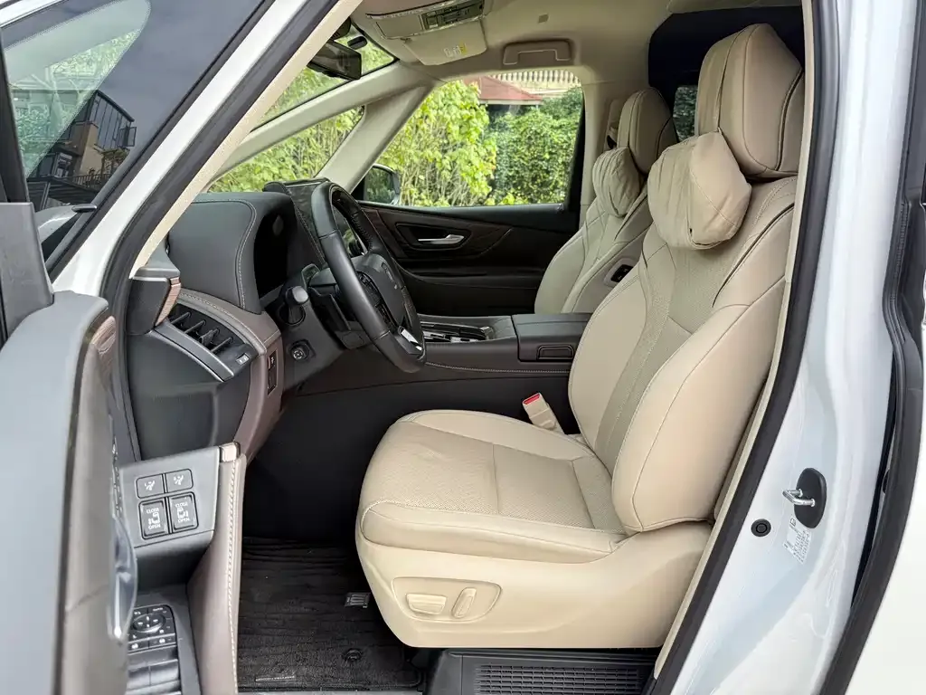 Toyota Vellfire 2025 из CN, фото 7