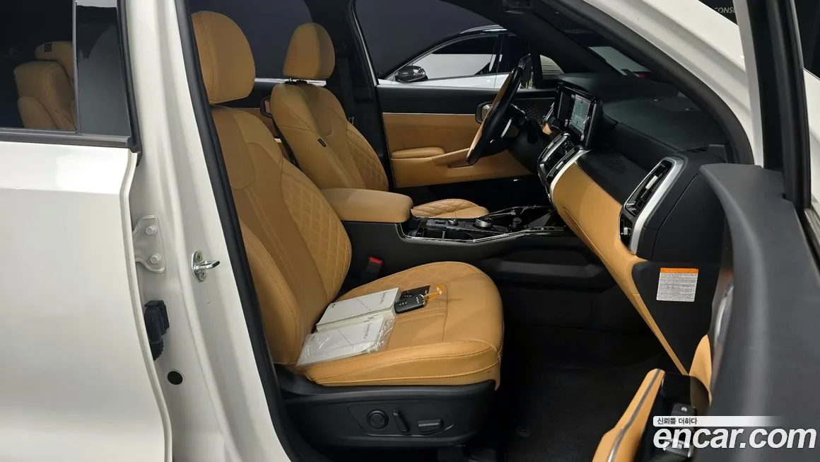 Kia Sorento — фото 10