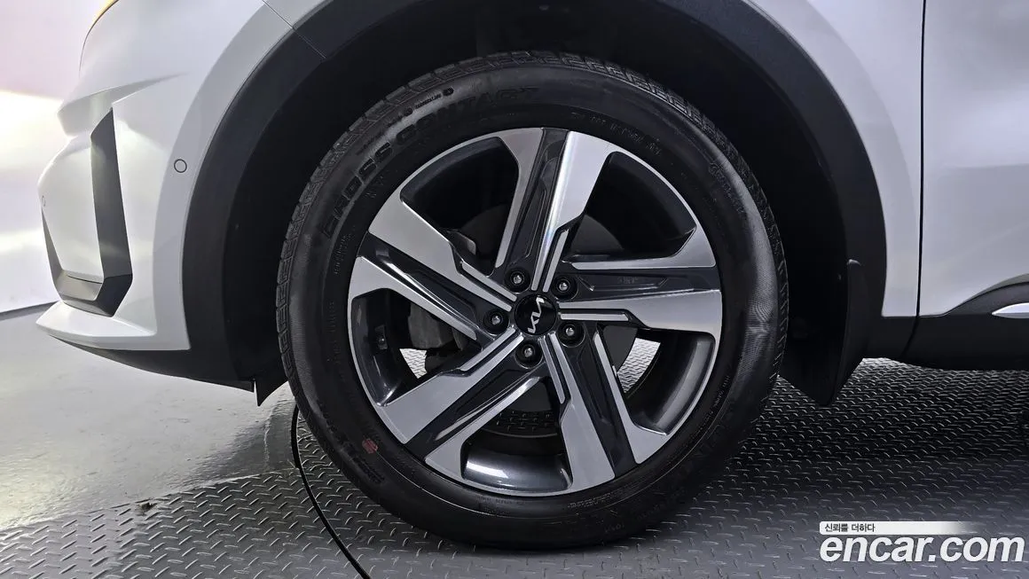 Kia Sorento — фото 5