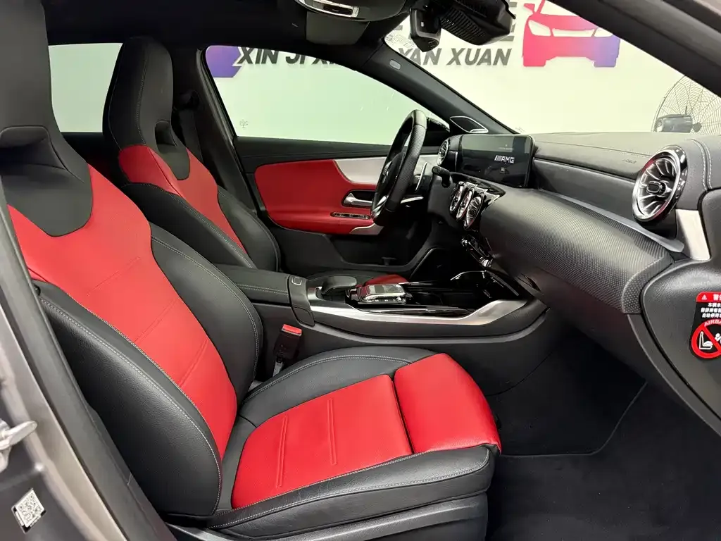 Mercedes-Benz A-Class AMG — фото 10