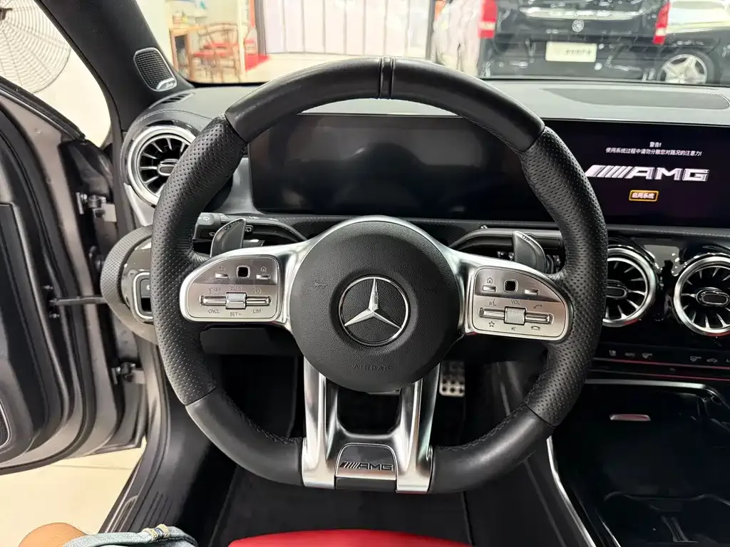 Mercedes-Benz A-Class AMG — фото 4