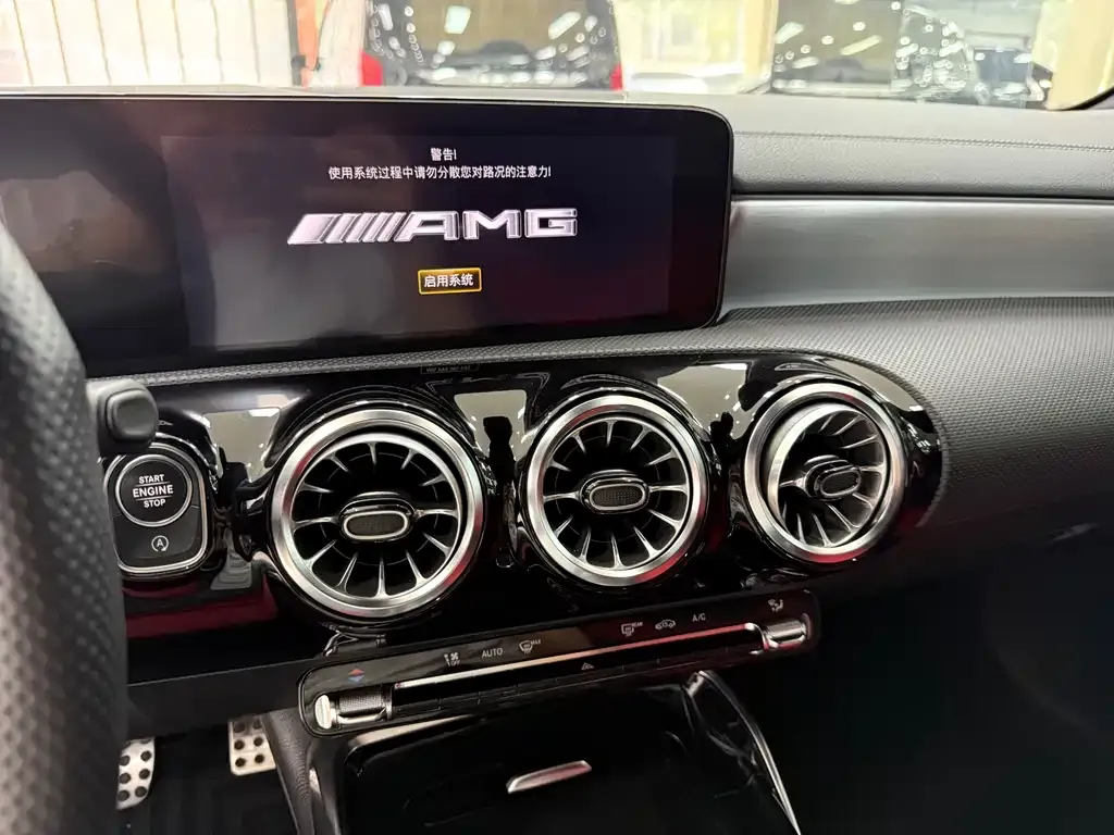 Mercedes-Benz A-Class AMG — фото 6