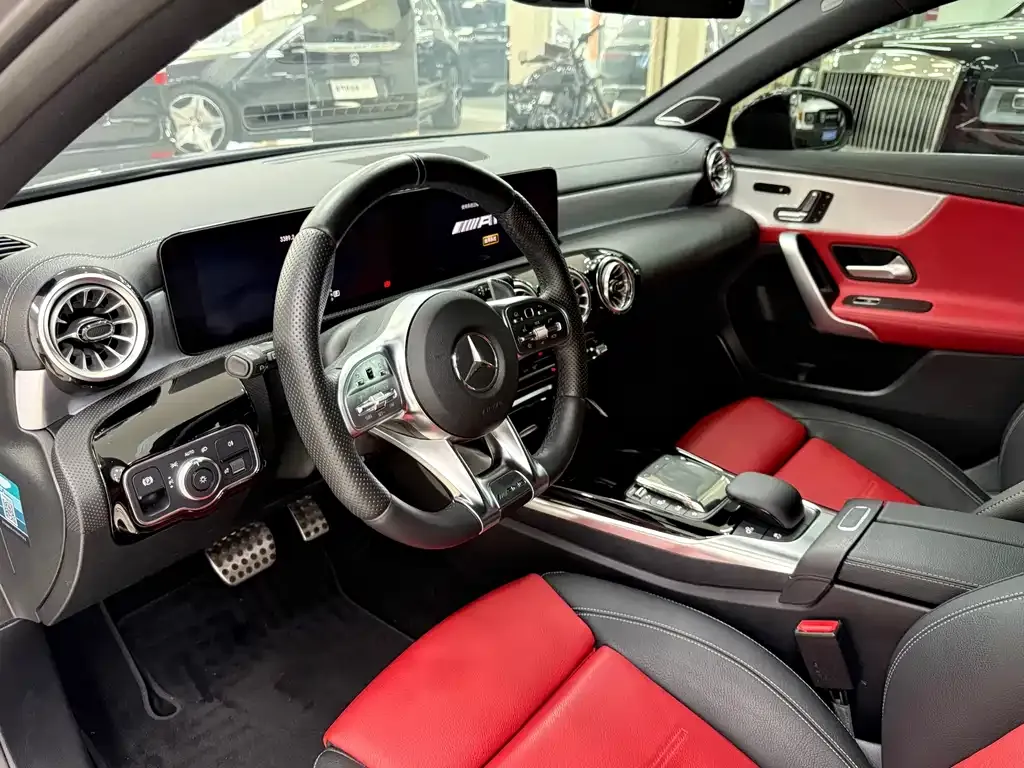 Mercedes-Benz A-Class AMG — фото 7