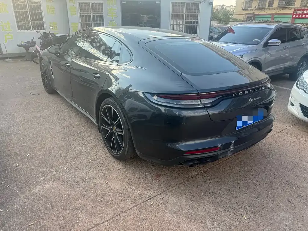 Porsche Panamera 2022 из CN, фото 5