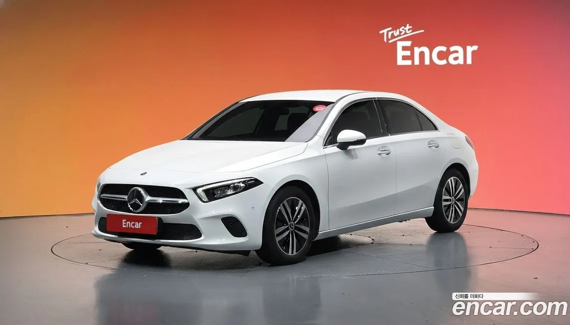 Mercedes-Benz A-Class — фото 1