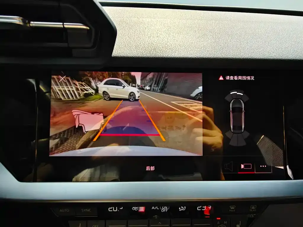 Audi A3 2023 из CN, фото 9