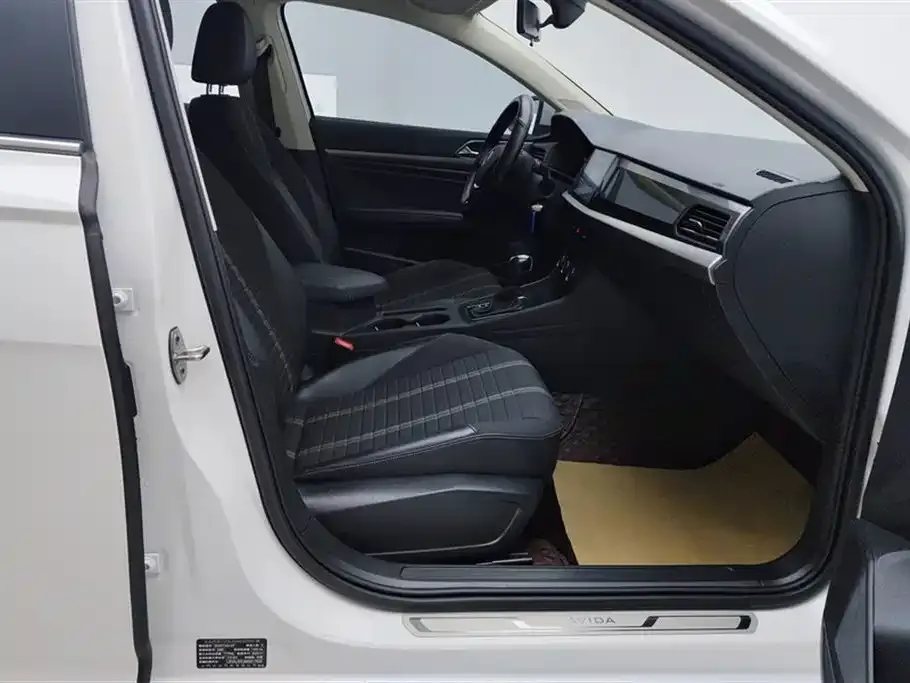 Volkswagen Lavida 2022 из CN, фото 8