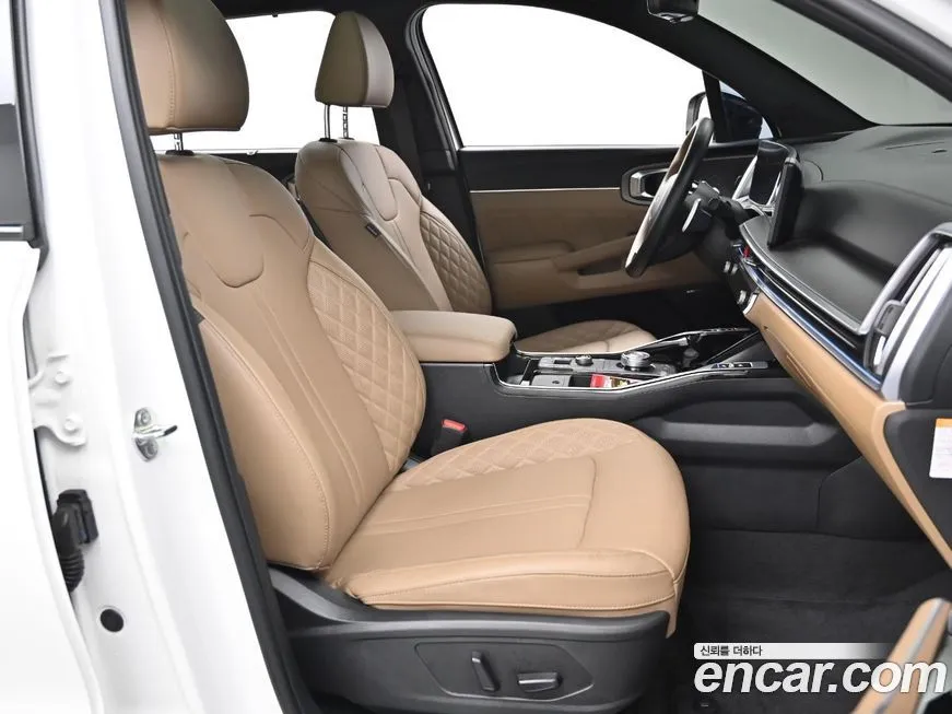 Kia Sorento — фото 10