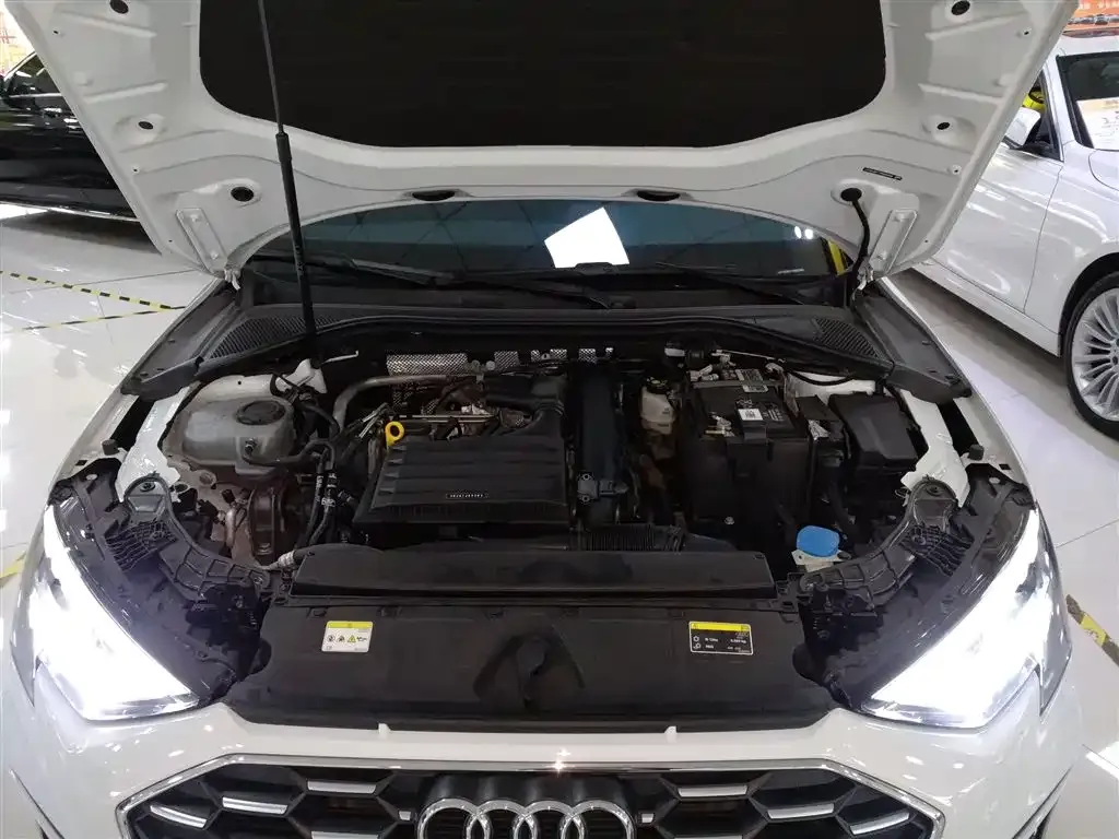 Audi A3 2023 из CN, фото 10
