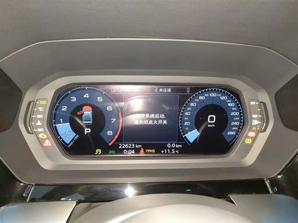 Audi A3 2023 из CN, фото 4