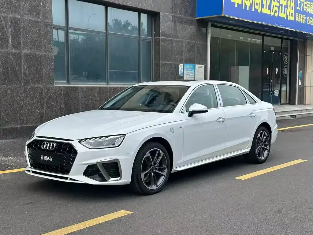 Audi A4L 2025 из CN, фото 1