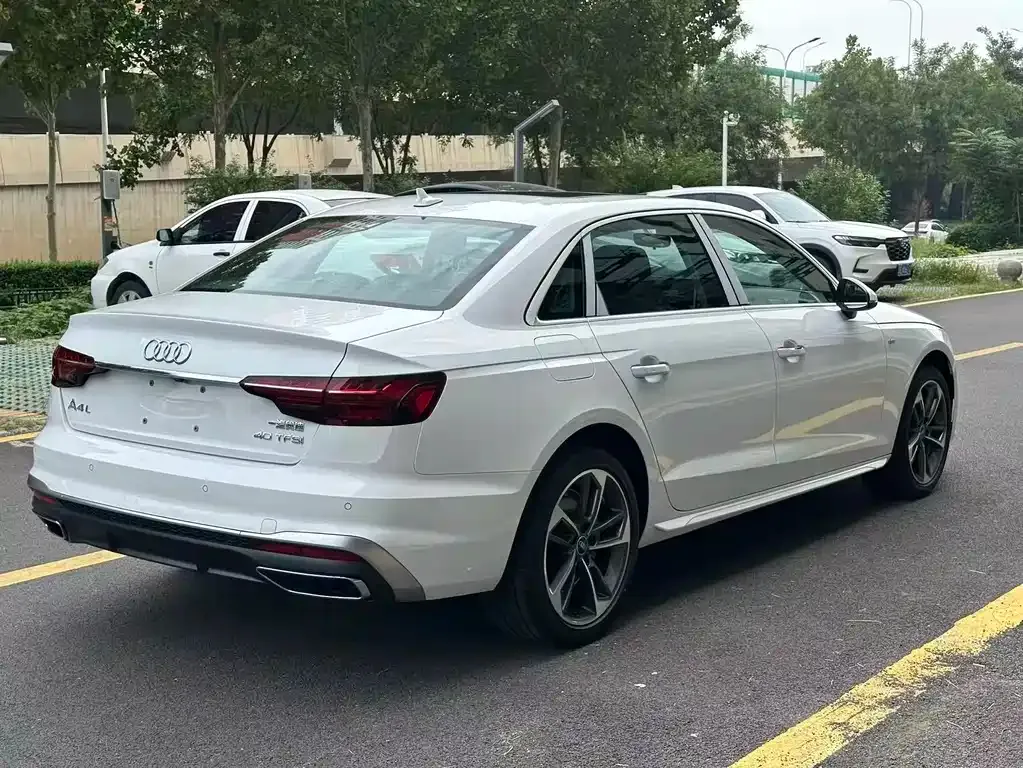 Audi A4L 2025 из CN, фото 4