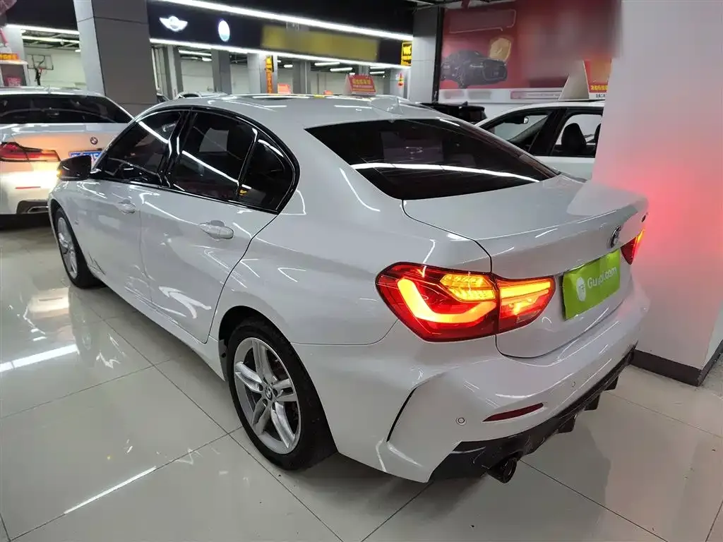 BMW 1 Series 2021 из CN, фото 5