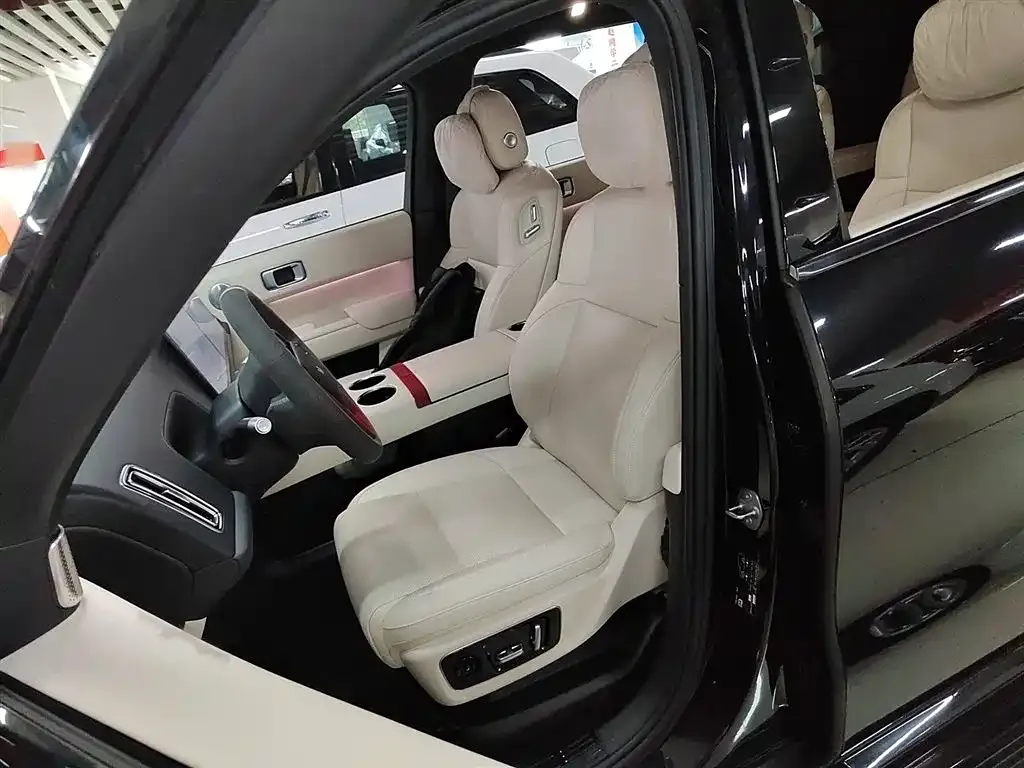 Li Auto L9 2024 из CN, фото 8