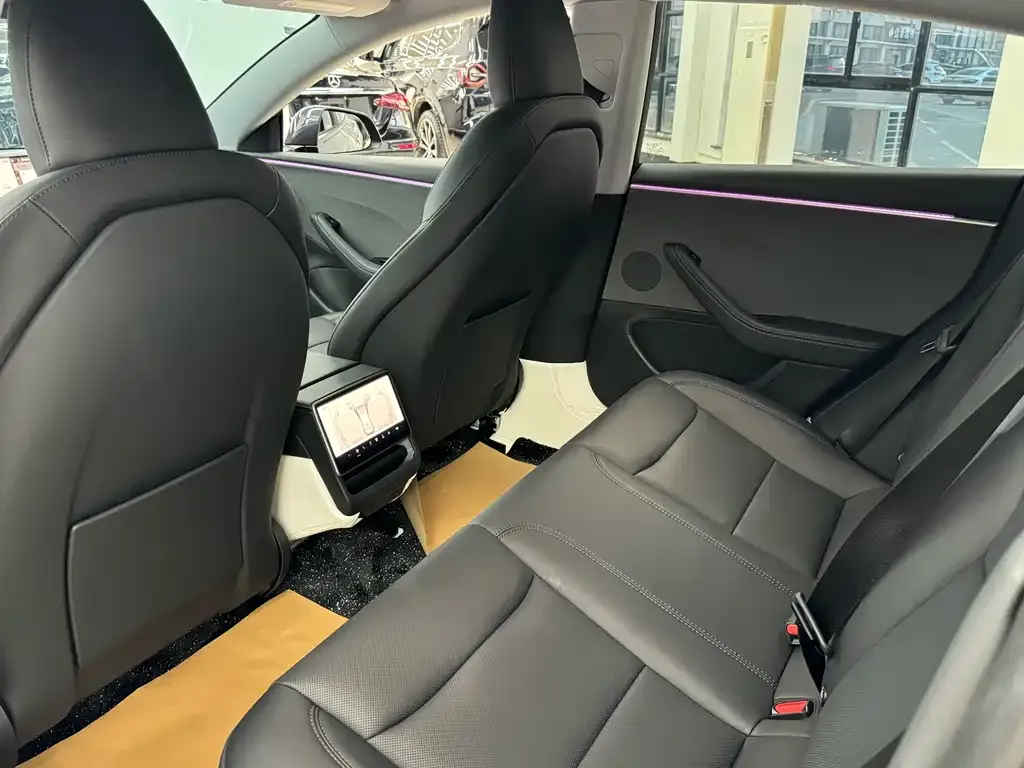 Tesla Model 3 2024 из CN, фото 10